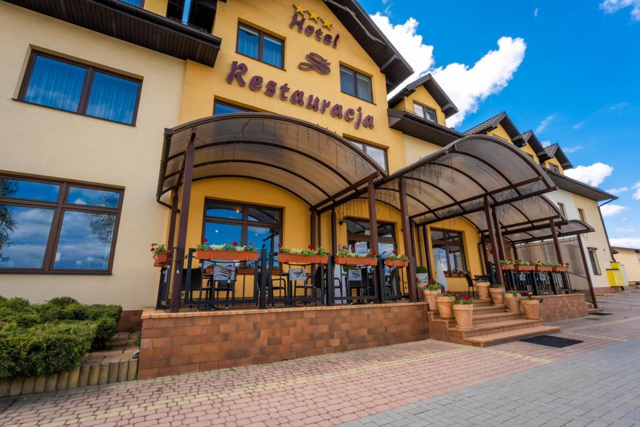 Hotel Szelcow Lesko Exteriér fotografie